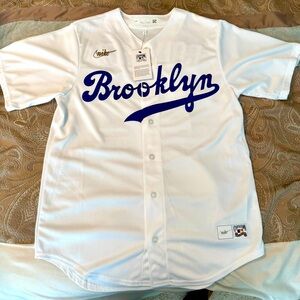 NWT Nike Cooperstown Collection Brooklyn Dodgers Jackie Robinson Jersey.